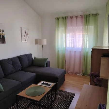 Apartman Alma Póla