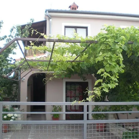 Διαμέρισμα Alma Πούλα