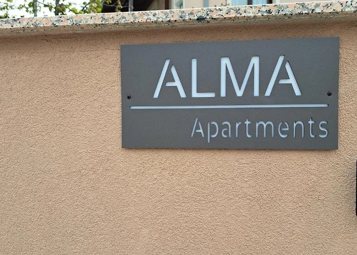 Alma Apartman Póla